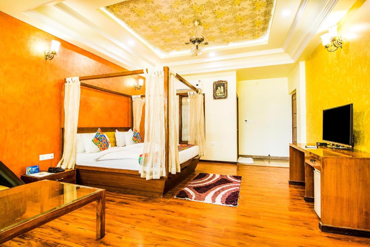 Hotel Golden Sands Джайпур Екстер'єр фото